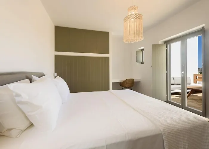 Elevated With Panoramic Sea View *