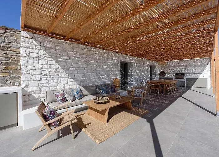 Elevated With Panoramic Sea View Villa Mármara